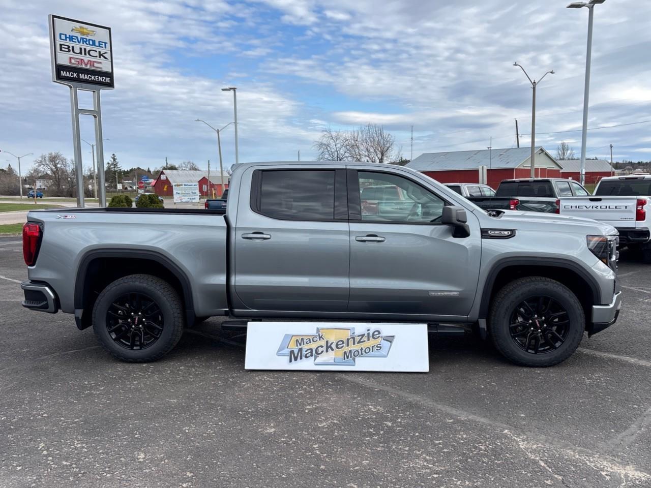 2026 GMC Sierra 1500 ELEVATION Photo