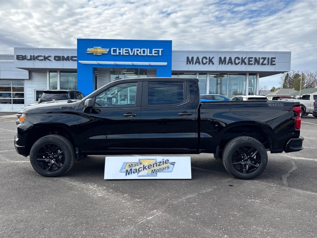 2026 Chevrolet Silverado 1500 Custom Trail Boss Photo