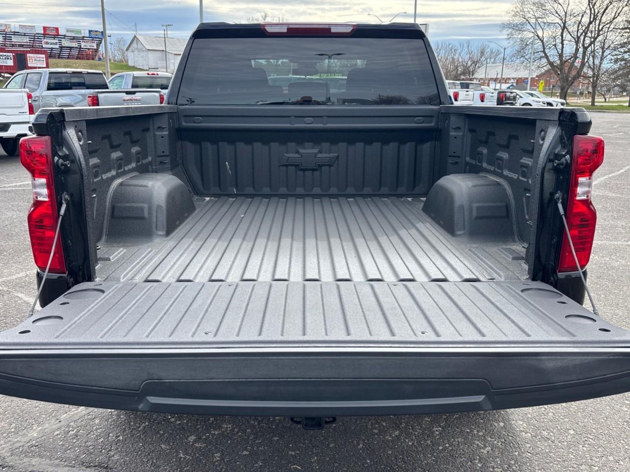 2026 Chevrolet Silverado 1500 Custom Trail Boss Photo