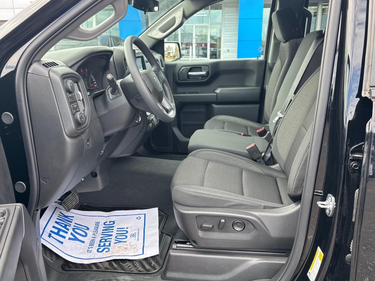 2026 Chevrolet Silverado 1500 Custom Trail Boss Photo