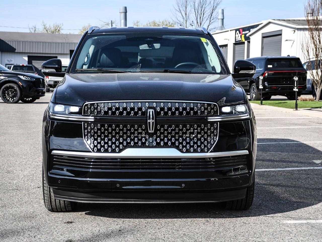 2026 Lincoln Navigator Premiere 4x4 Photo