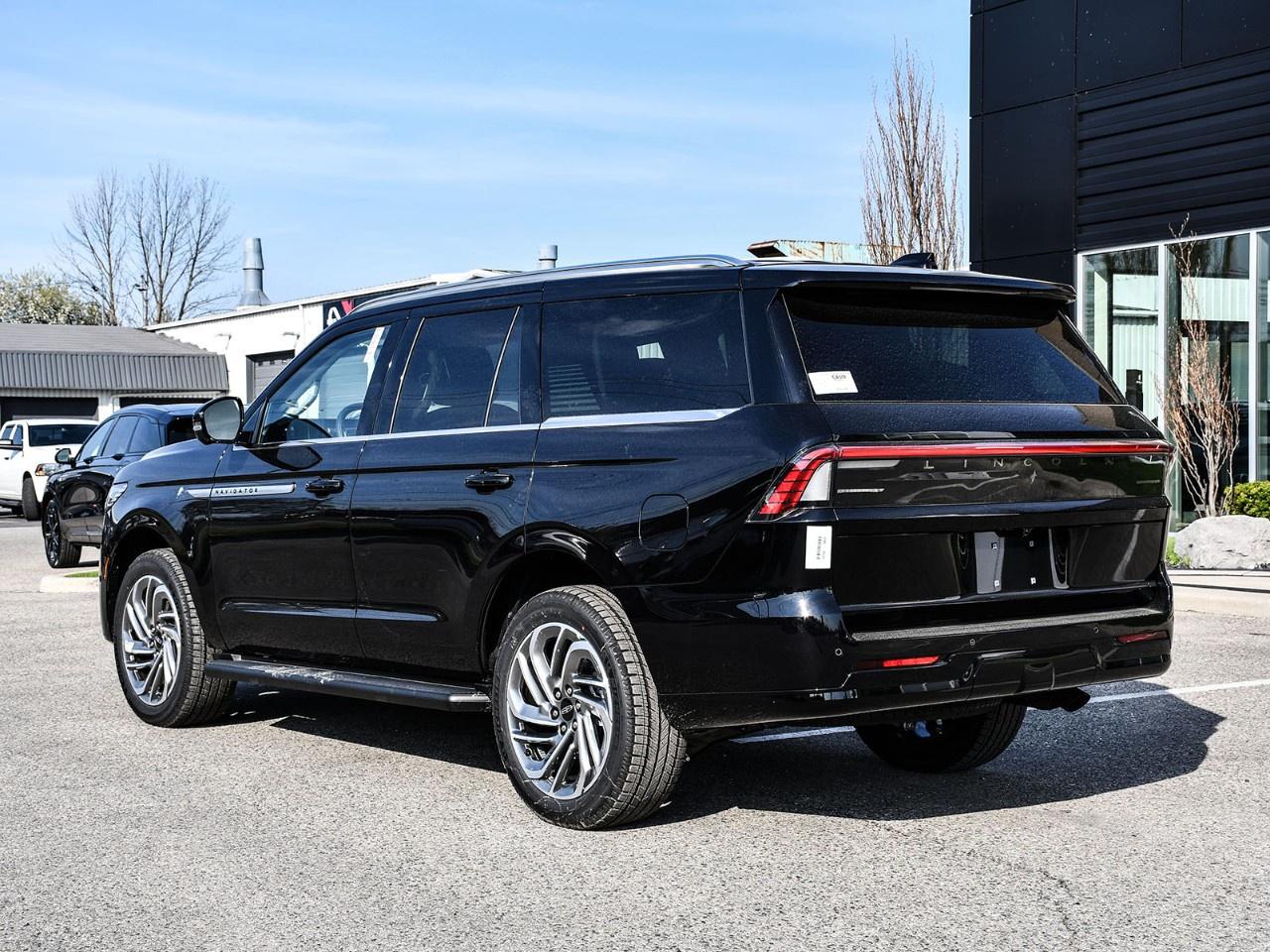 2026 Lincoln Navigator Premiere 4x4 Photo