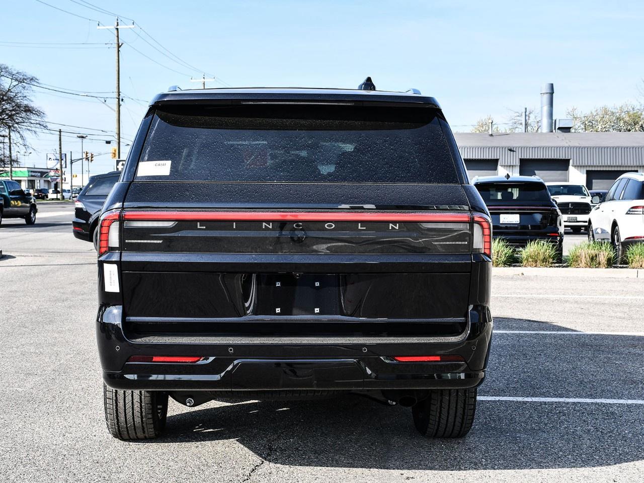 2026 Lincoln Navigator Premiere 4x4 Photo