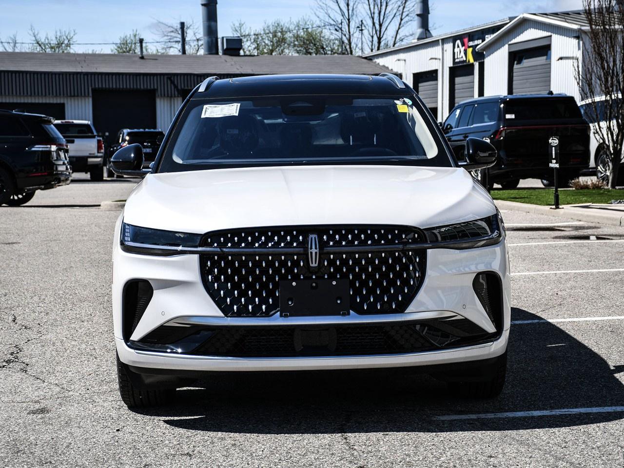 2026 Lincoln Nautilus Reserve AWD Photo