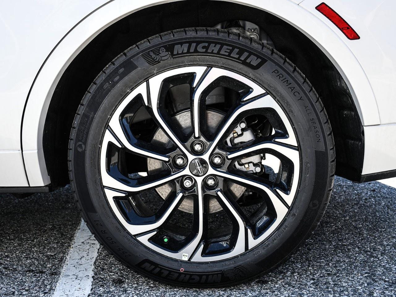 2026 Lincoln Nautilus Reserve AWD Photo