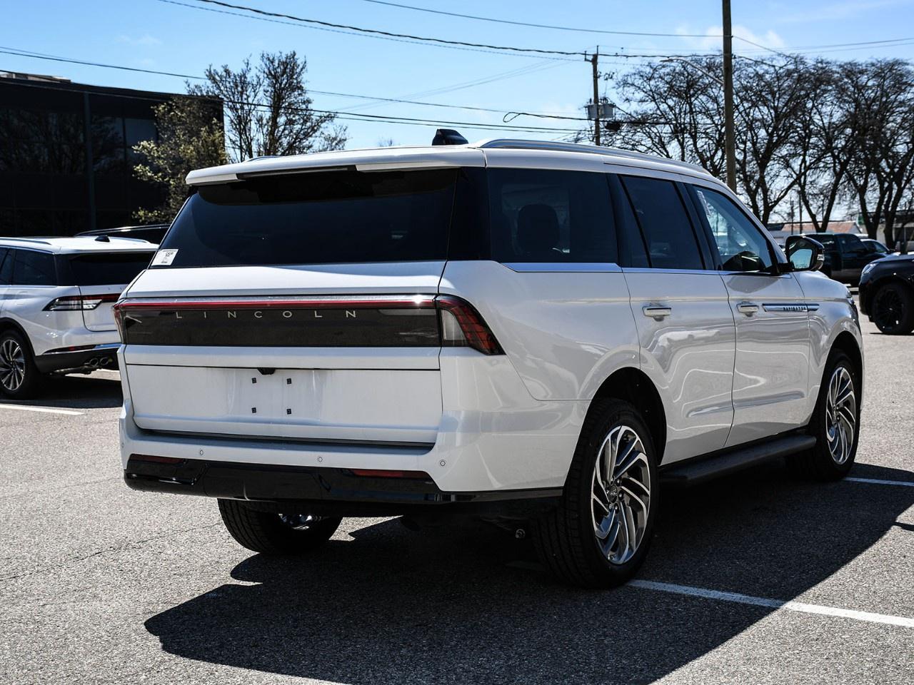 2026 Lincoln Navigator Premiere 4x4 Photo