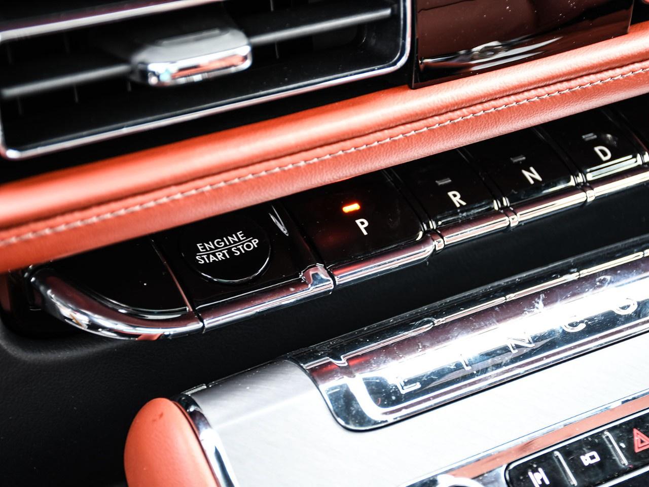 2026 Lincoln Aviator Reserve AWD Photo