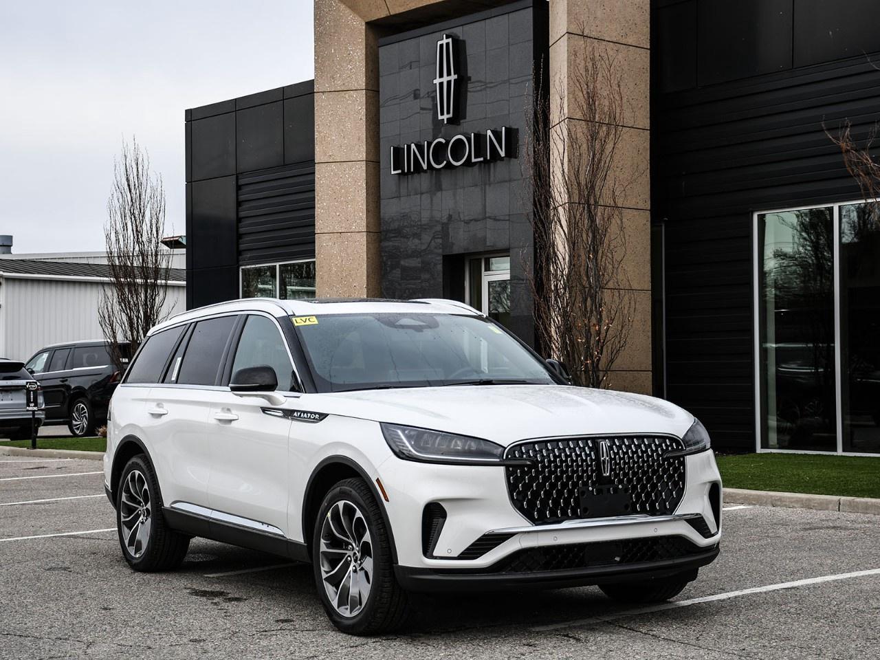 2026 Lincoln Aviator Reserve AWD Photo