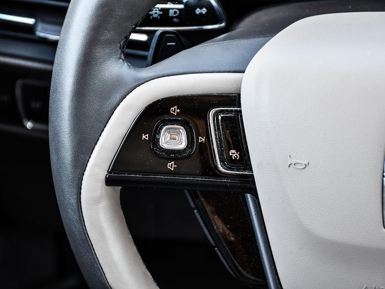 2024 Lincoln Corsair Reserve AWD Photo