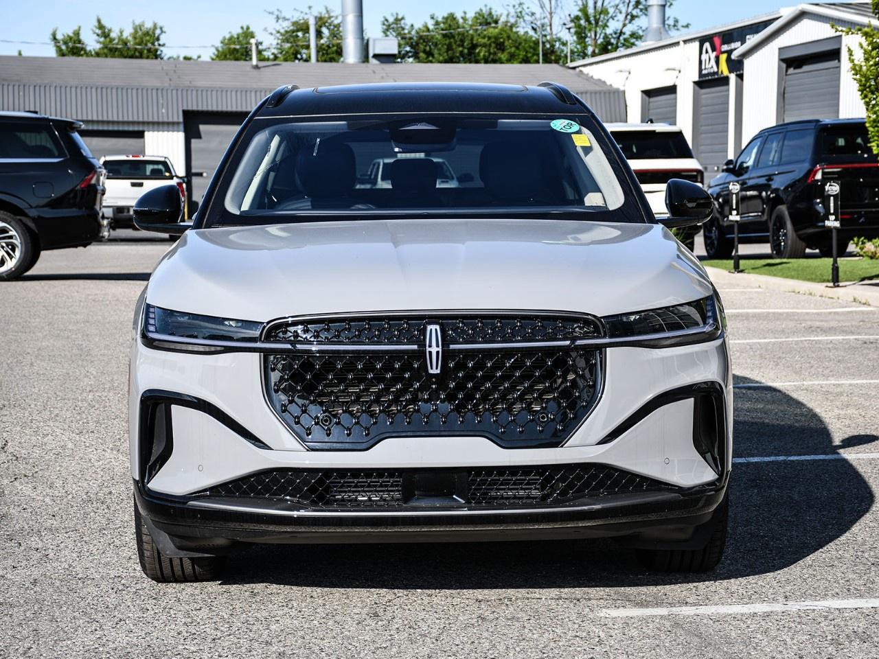 2026 Lincoln Nautilus Reserve AWD Photo