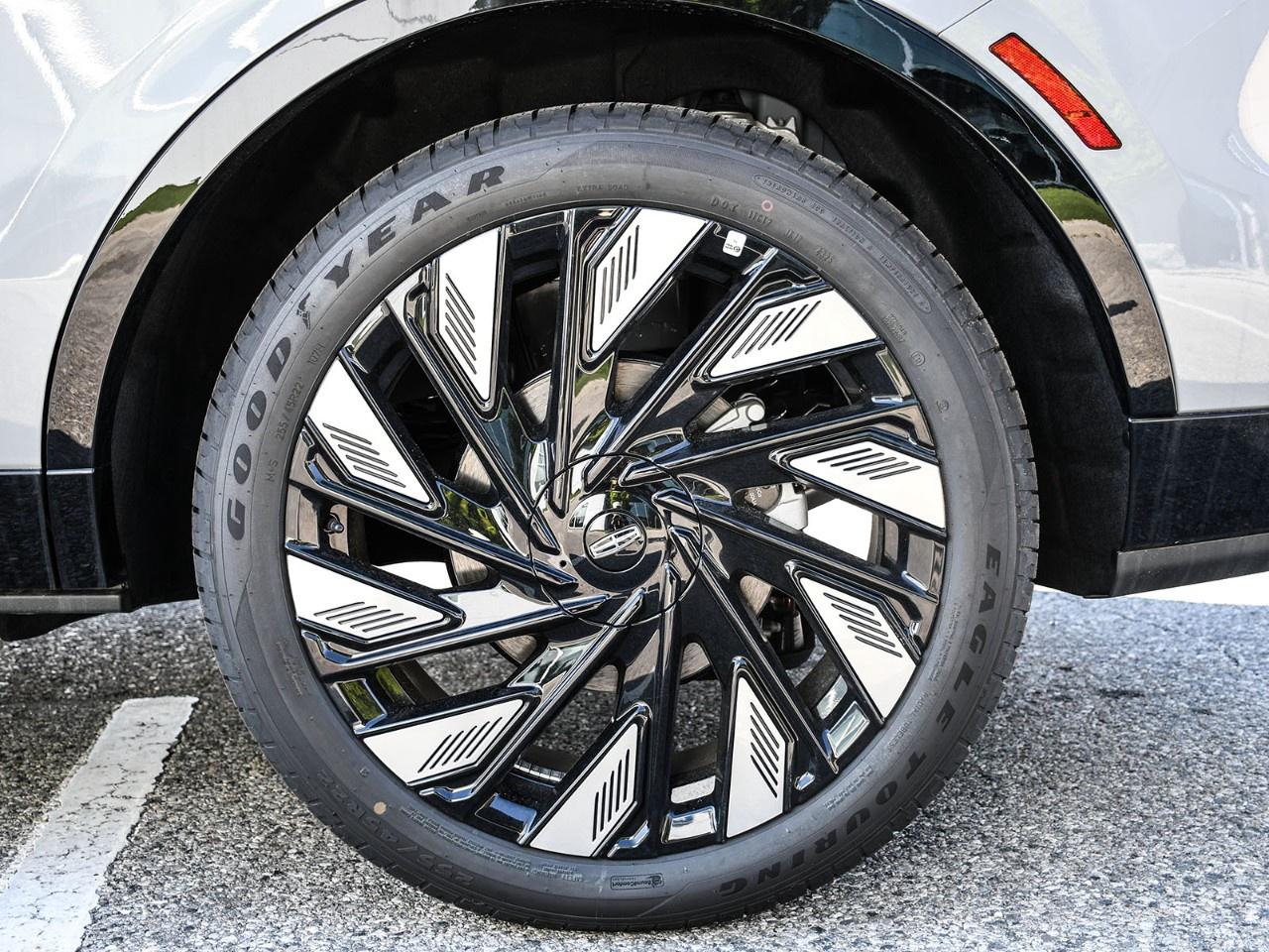 2026 Lincoln Nautilus Reserve AWD Photo