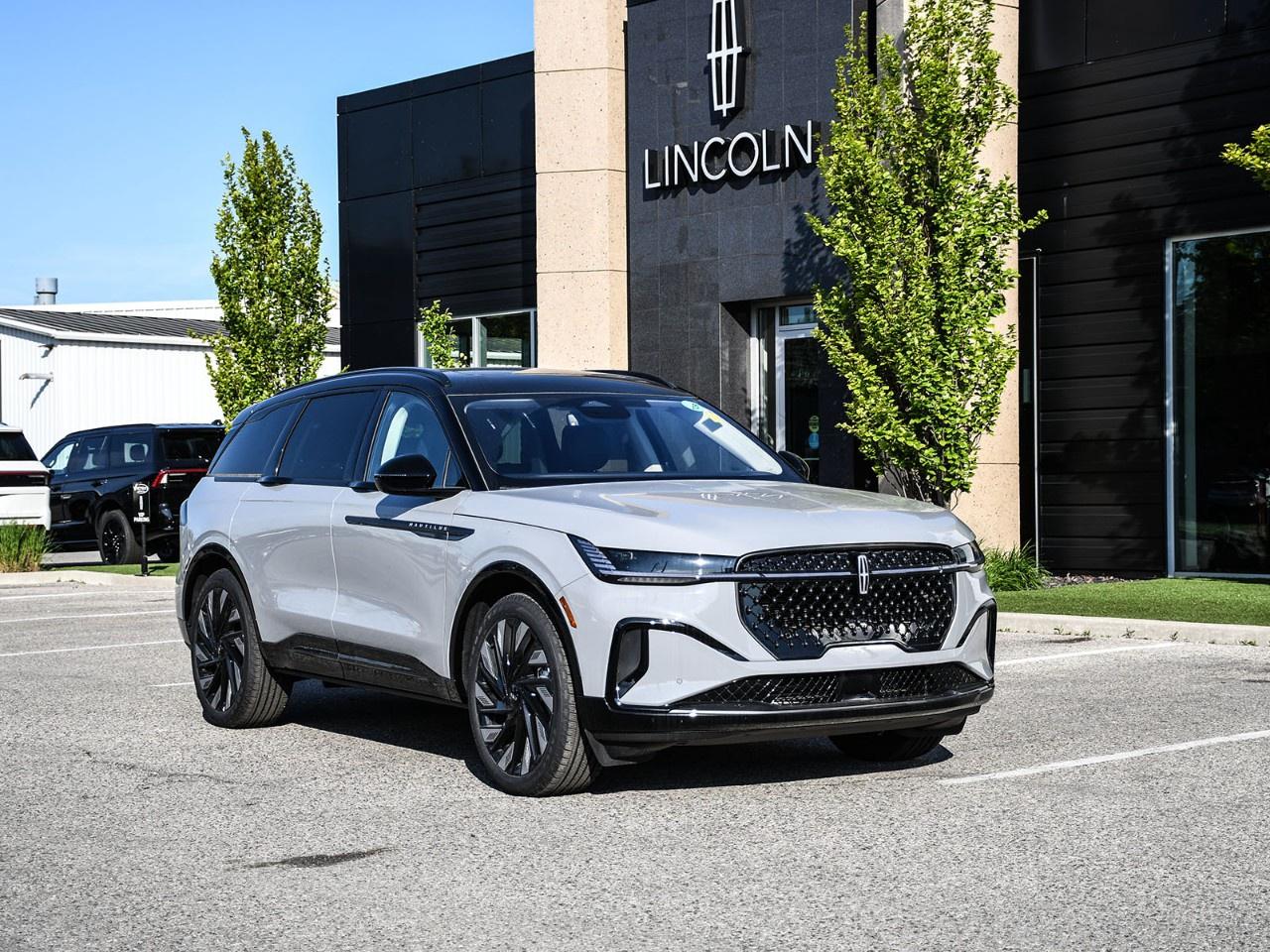 2026 Lincoln Nautilus Reserve AWD Photo