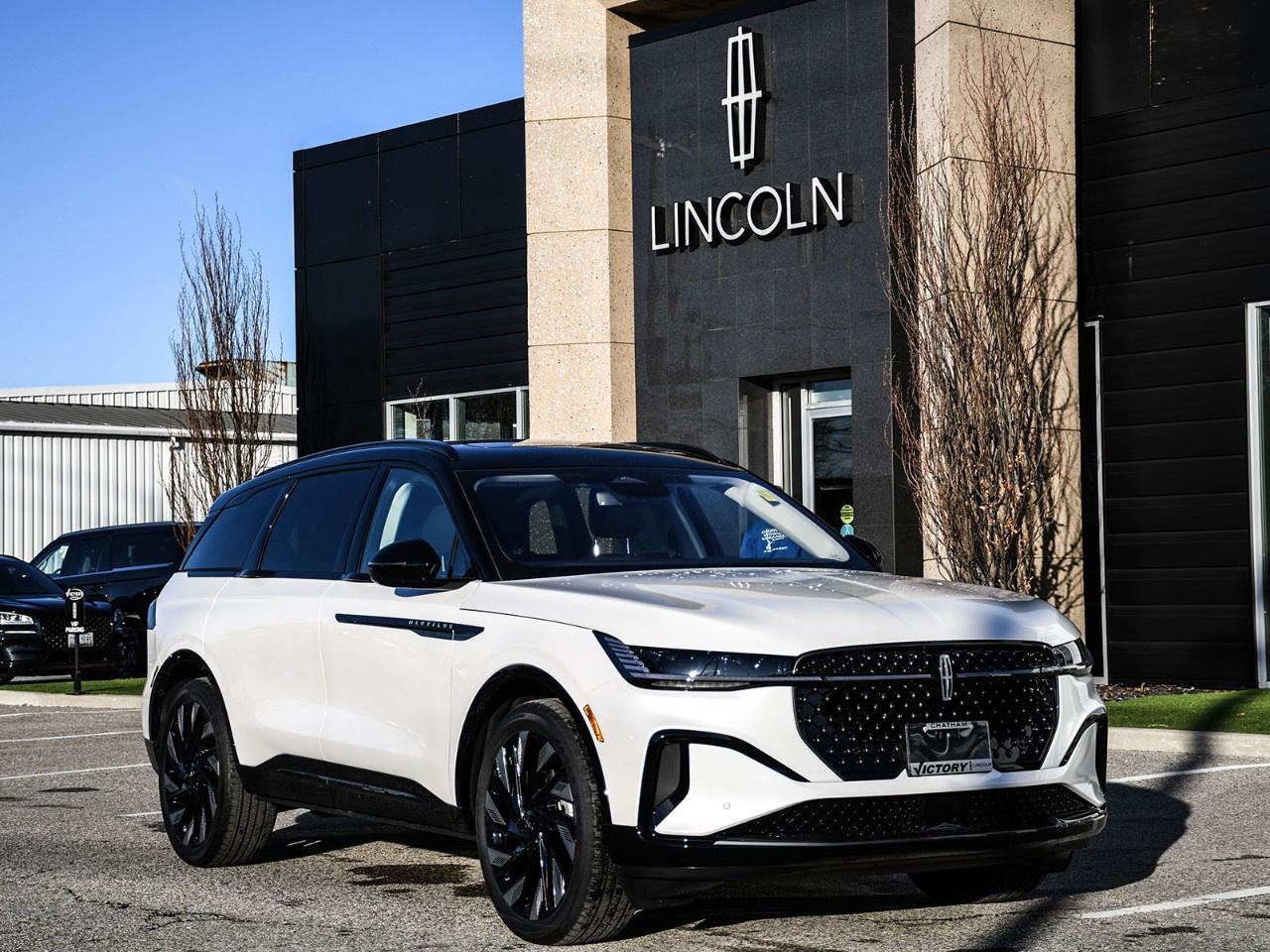 2026 Lincoln Nautilus Reserve AWD Photo