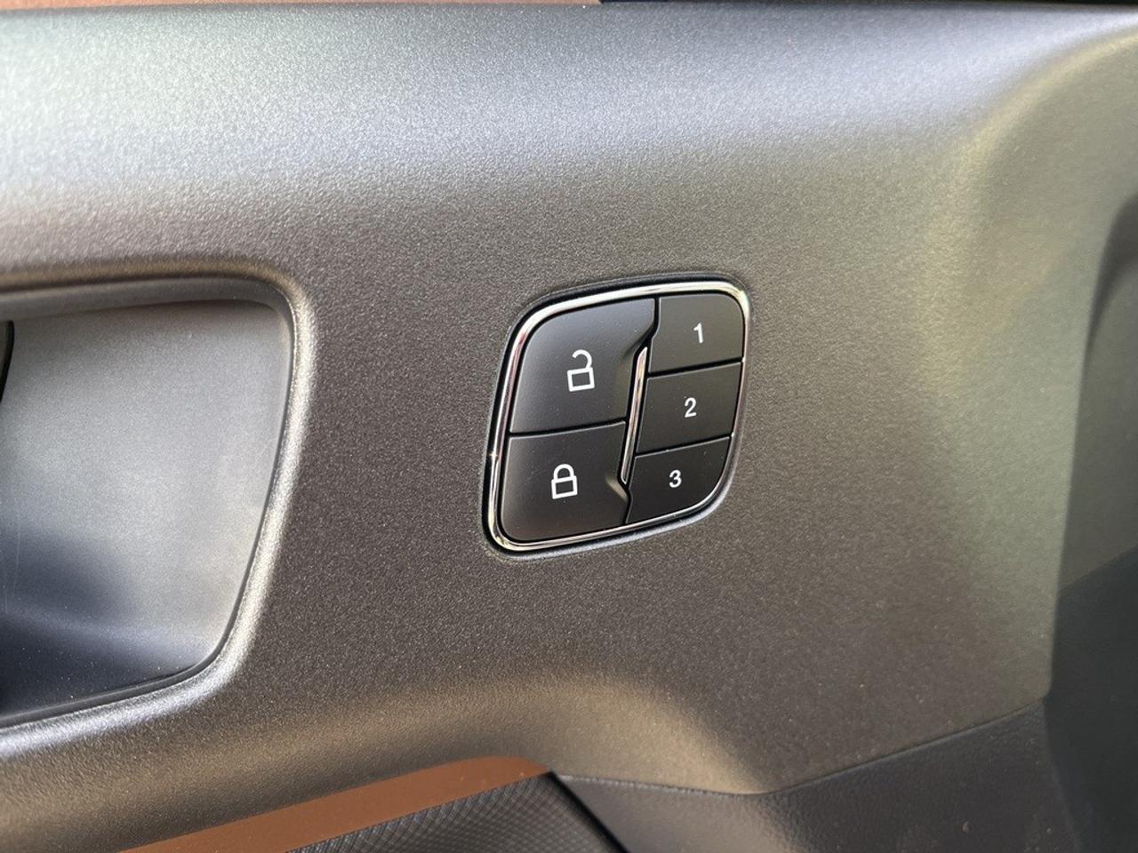 2025 Ford Bronco Sport Outer Banks 4x4 Photo