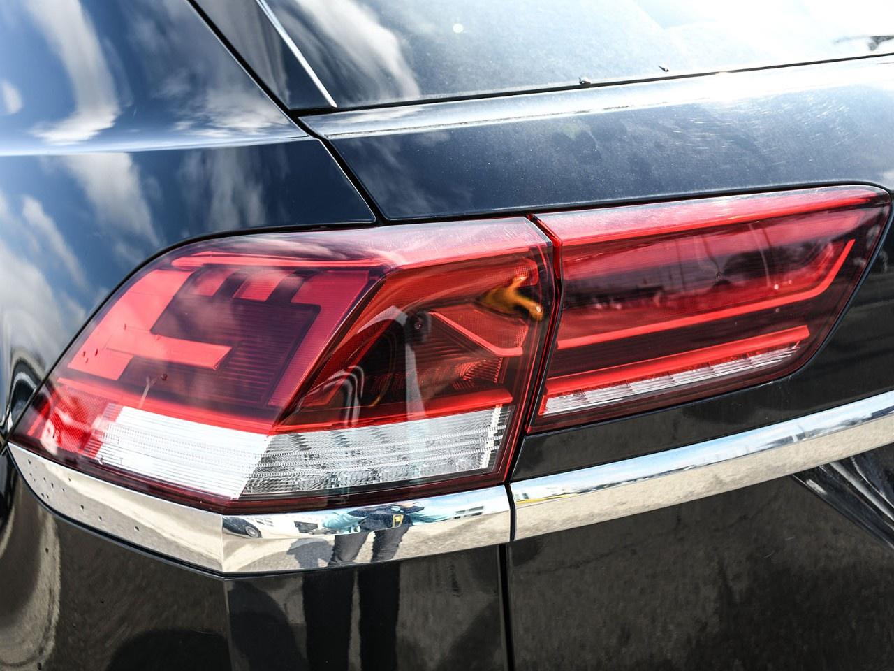 2021 Volkswagen Atlas Cross Sport Trendline 2.0 TSI 4MOTION Photo