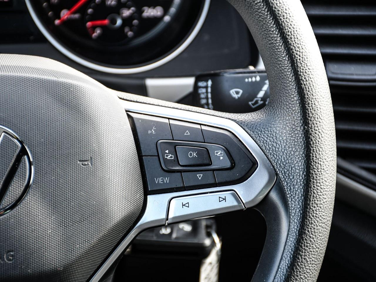 2021 Volkswagen Atlas Cross Sport Trendline 2.0 TSI 4MOTION Photo