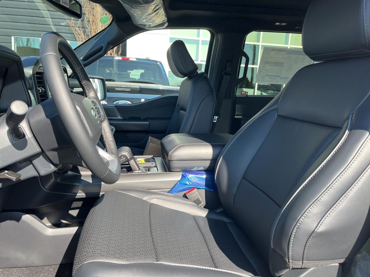 2026 Ford F-150 Lariat 4WD SuperCrew 5.5' Box Photo