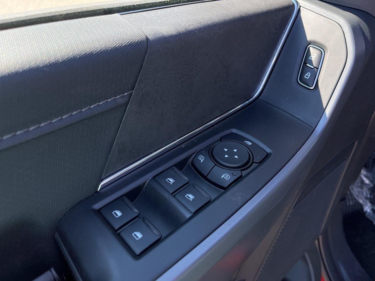 2026 Ford F-150 XLT 4WD SuperCrew 5.5' Box Photo