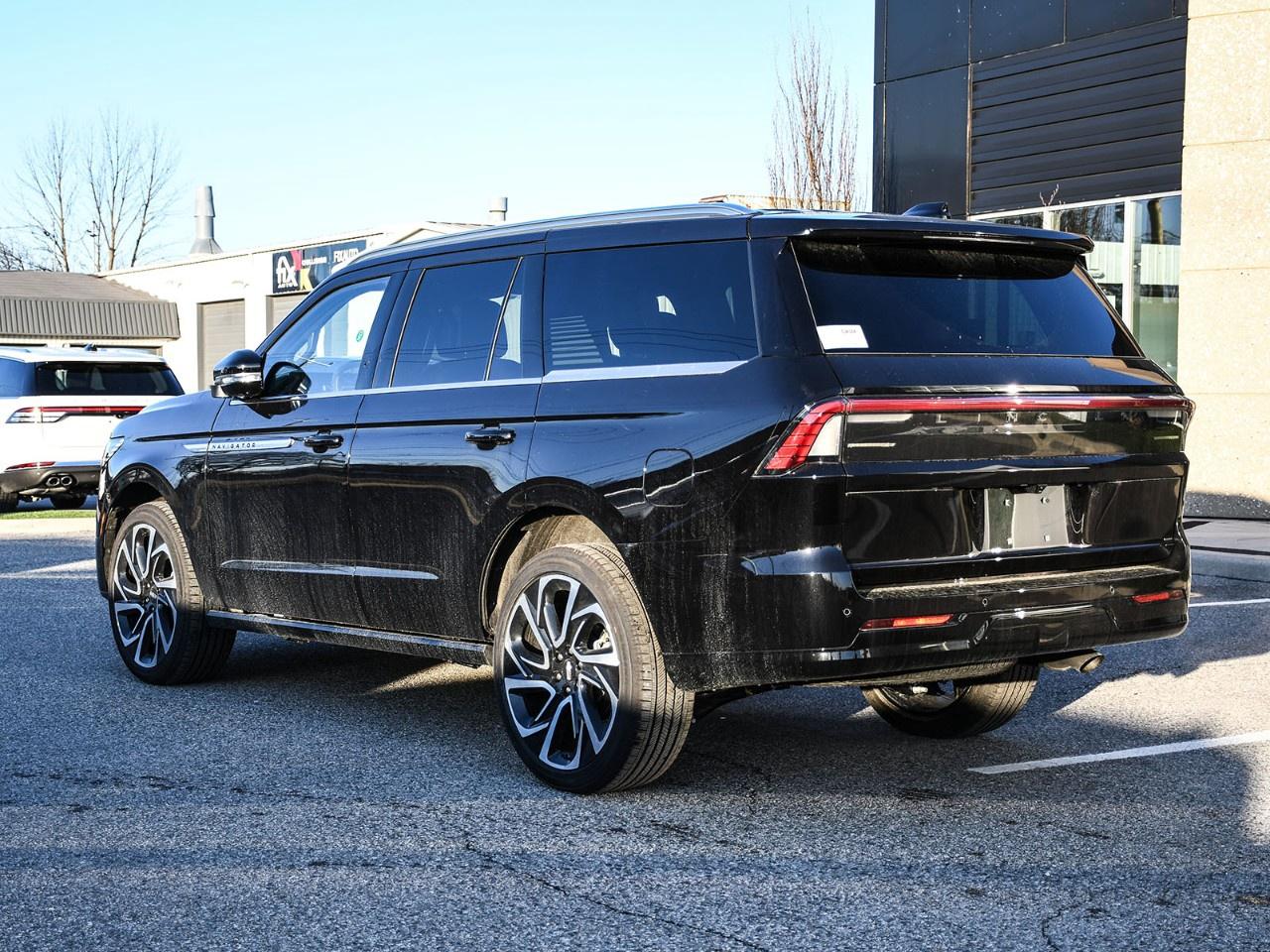 2026 Lincoln Navigator Reserve 4x4 Photo