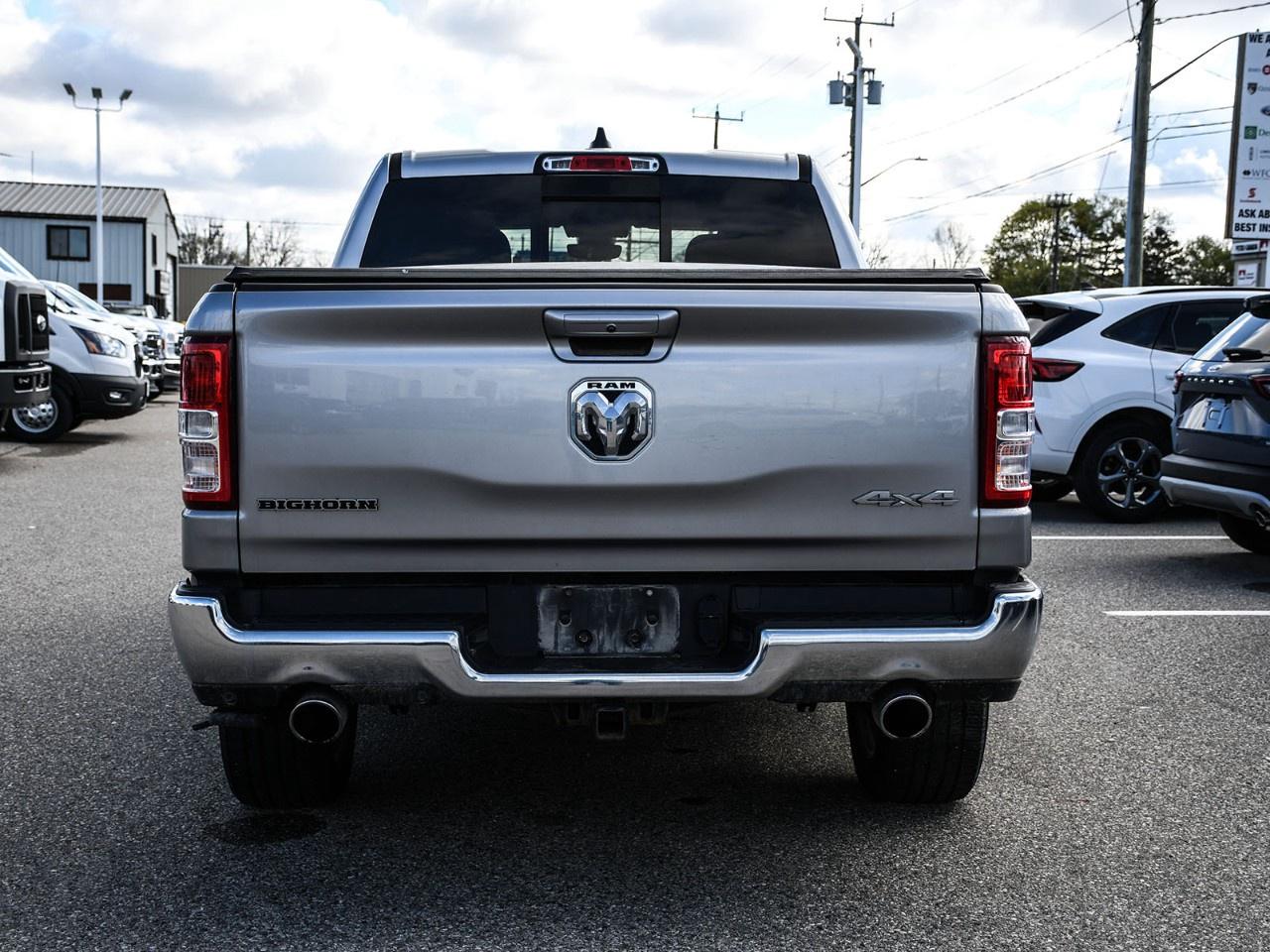2021 RAM 1500 Big Horn 4x4 Crew Cab 5'7" Box Photo4