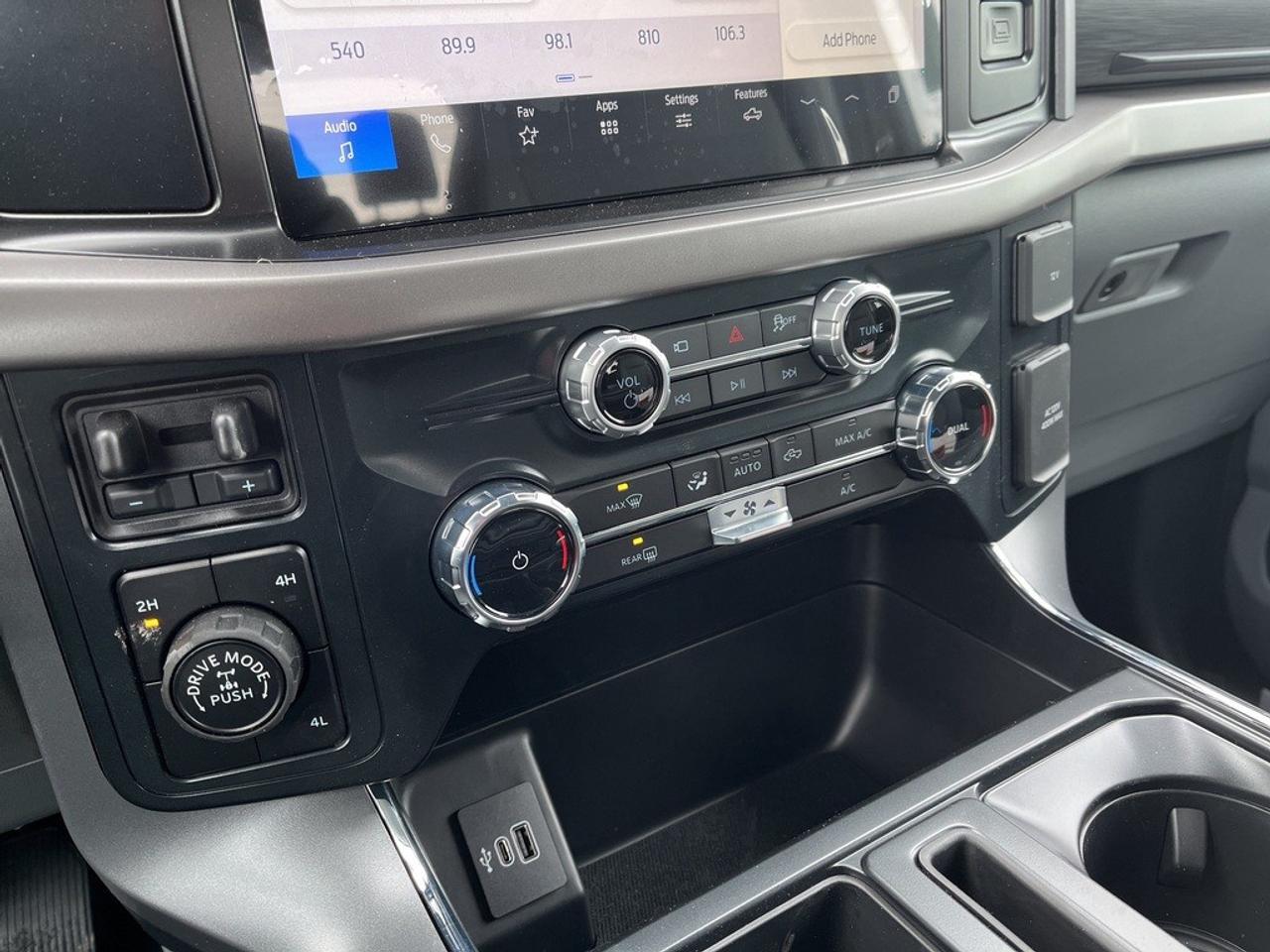 2026 Ford F-150 XLT 4WD SuperCrew 6.5' Box Photo
