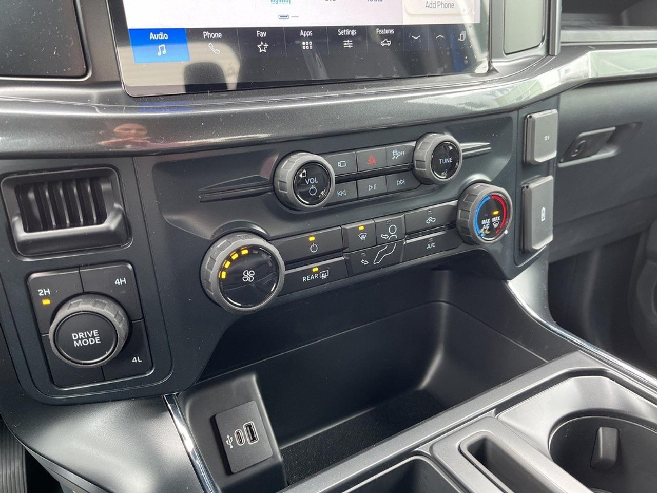 2026 Ford F-150 STX 4WD SuperCrew 5.5' Box Photo