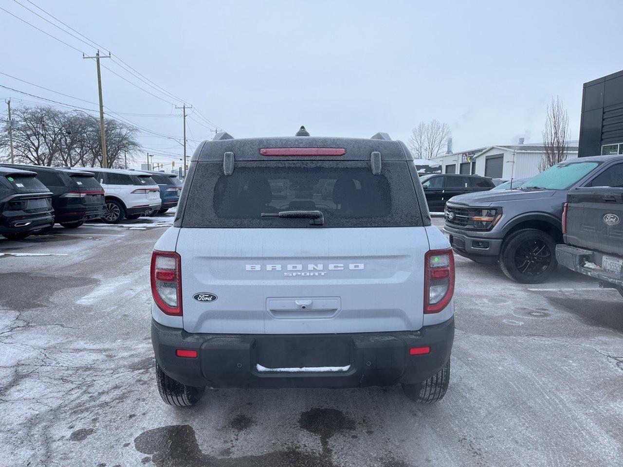 2026 Ford Bronco Sport Outer Banks 4x4 Photo2