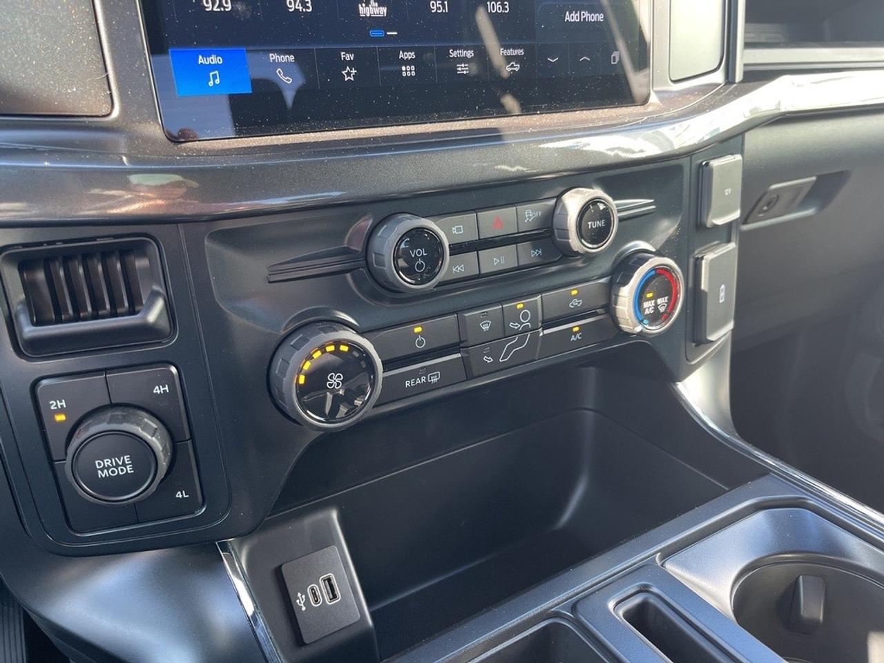 2025 Ford F-150 STX 4WD SuperCrew 5.5' Box Photo