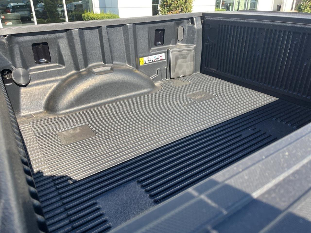 2025 Ford F-150 STX 4WD SuperCrew 5.5' Box Photo