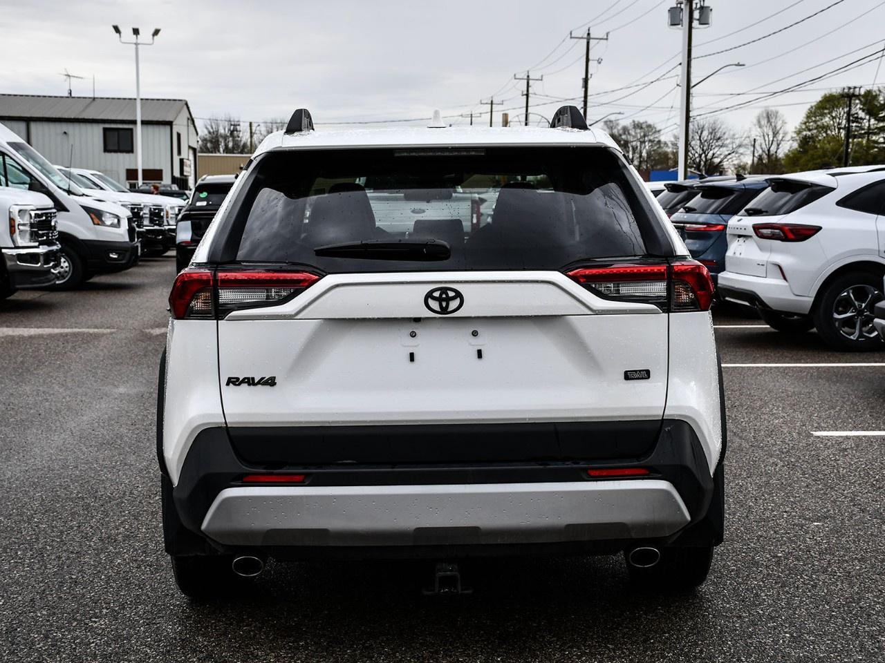 2025 Toyota RAV4 TRAIL AWD Photo3