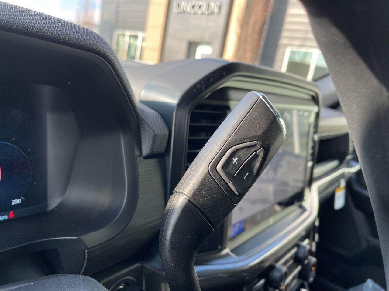 2025 Ford F-150 STX 4WD SuperCrew 5.5' Box Photo