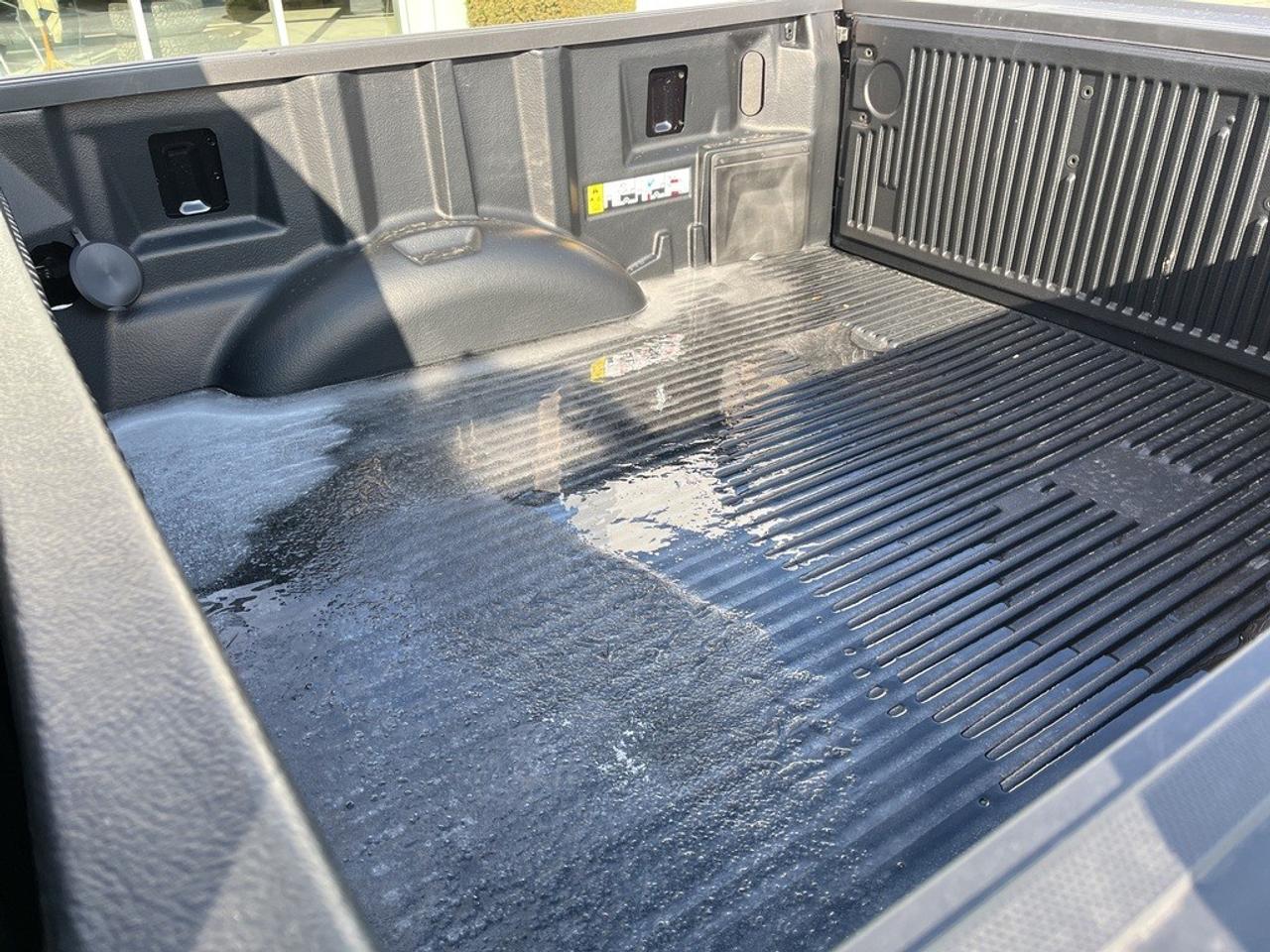 2025 Ford F-150 STX 4WD SuperCrew 5.5' Box Photo