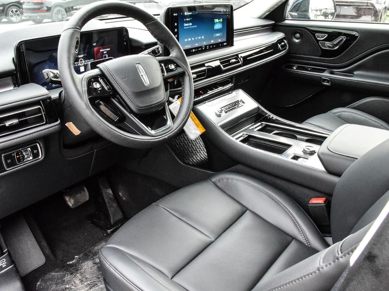 2026 Lincoln Aviator Premiere AWD Photo