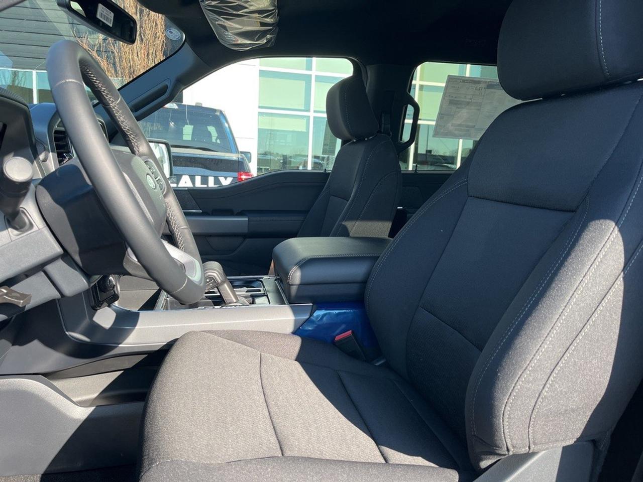 2026 Ford F-150 XLT 4WD SuperCrew 5.5' Box Photo