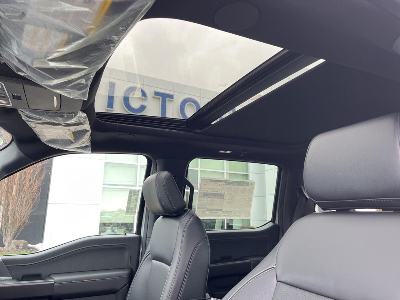 2026 Ford F-150 Lariat 4WD SuperCrew 5.5' Box Photo