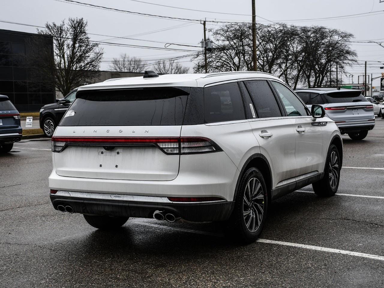 2026 Lincoln Aviator Premiere AWD Photo