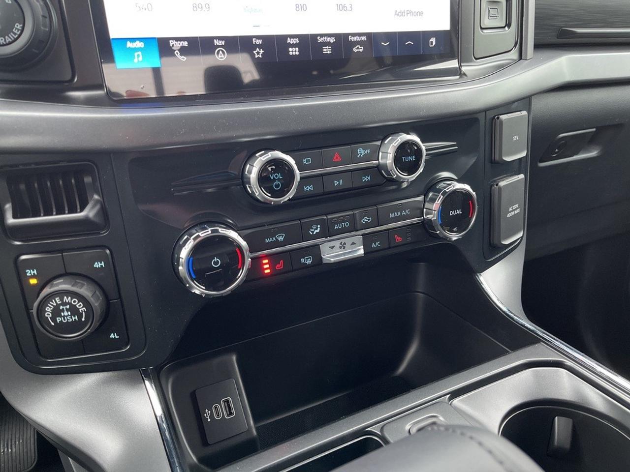 2026 Ford F-150 XLT 4WD SuperCrew 5.5' Box Photo