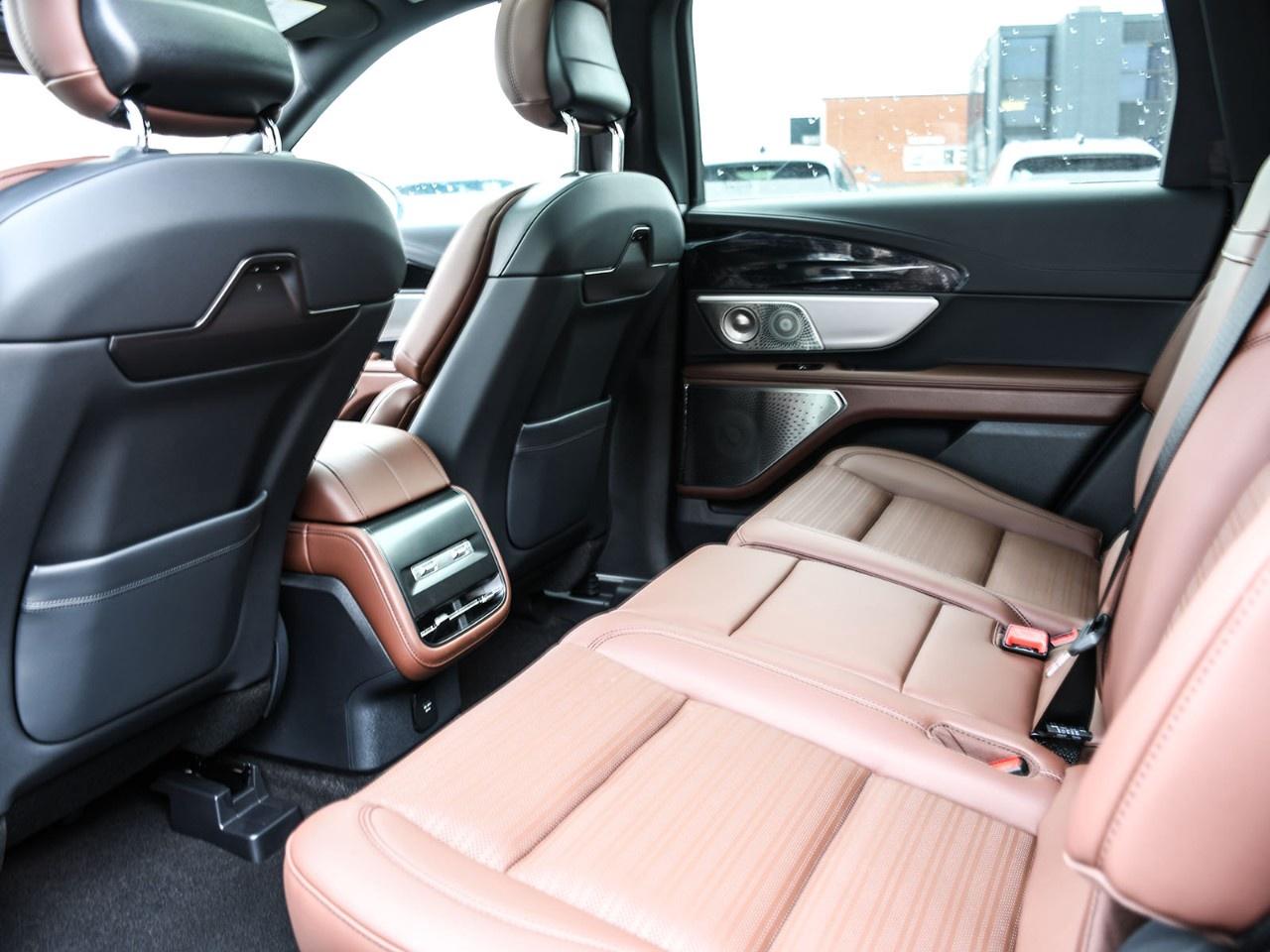 2026 Lincoln Nautilus Reserve AWD Photo