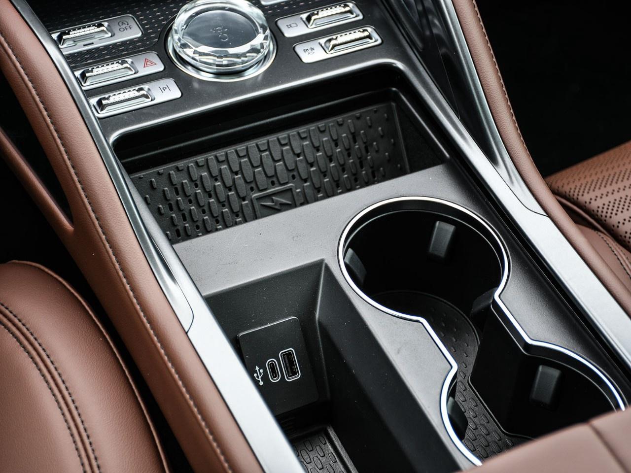 2026 Lincoln Nautilus Reserve AWD Photo