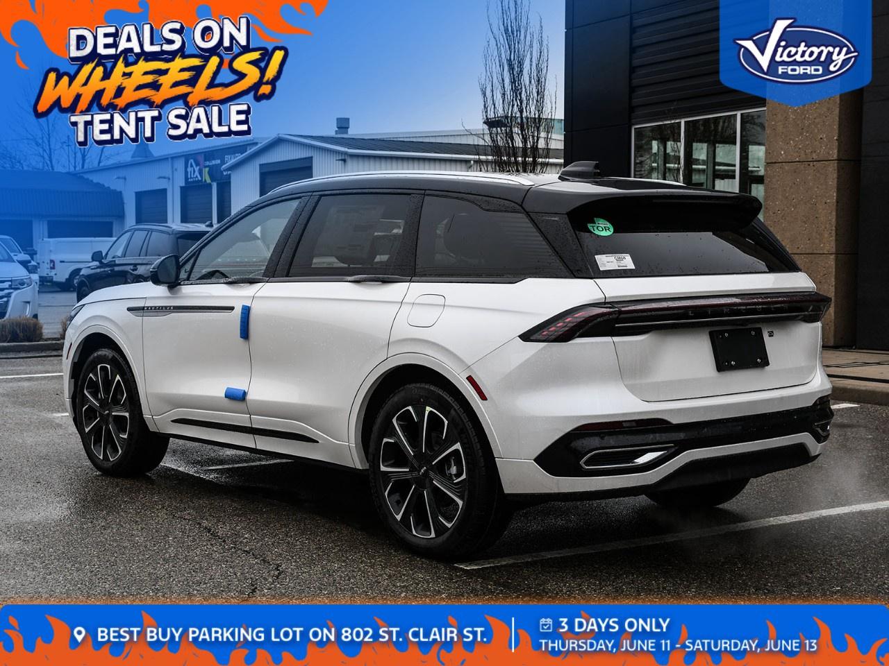 2026 Lincoln Nautilus Reserve AWD Photo