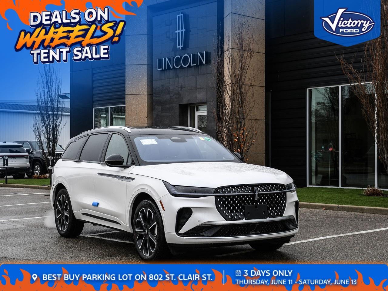 2026 Lincoln Nautilus Reserve AWD Photo
