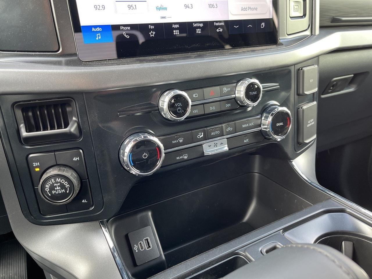 2025 Ford F-150 XLT 4WD SuperCrew 5.5' Box Photo