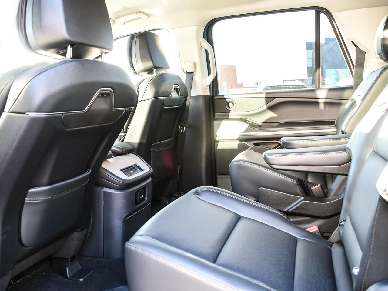 2026 Lincoln Navigator L Premiere 4x4 Photo