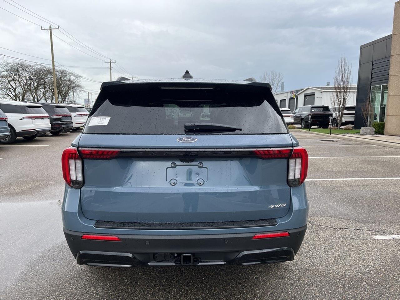 2026 Ford Explorer ST-Line 4WD Photo