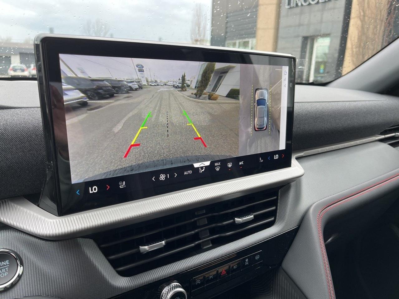 2026 Ford Explorer ST-Line 4WD Photo