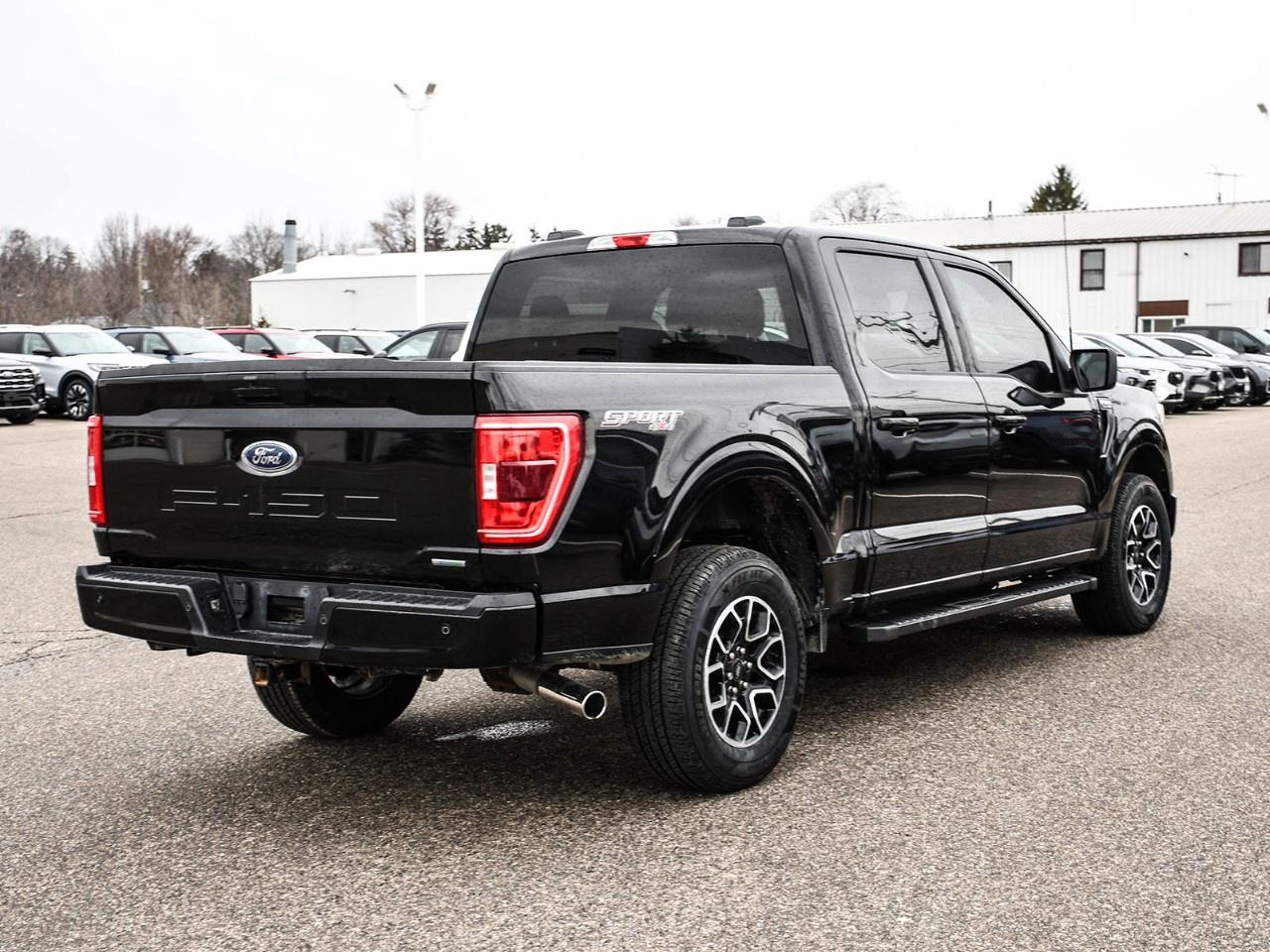 2022 Ford F-150 XLT 4WD SuperCrew 5.5' Box Photo