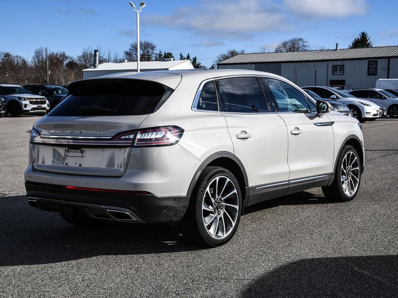 2023 Lincoln Nautilus Reserve AWD Photo