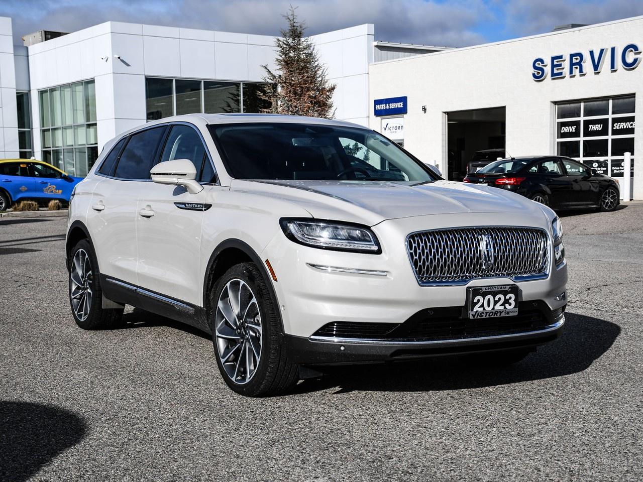 2023 Lincoln Nautilus Reserve AWD Photo