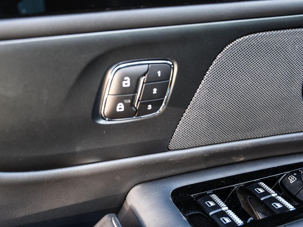 2026 Lincoln Nautilus Premiere AWD Photo