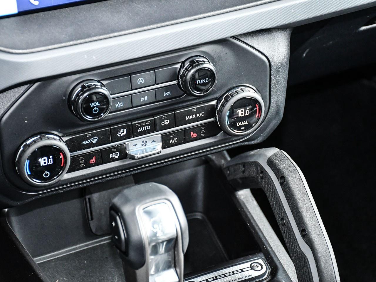 2024 Ford Bronco Big Bend 4 Door 4x4 Photo